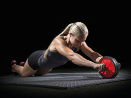 Benefici della ruota per addominali Benefici della ruota per addominali